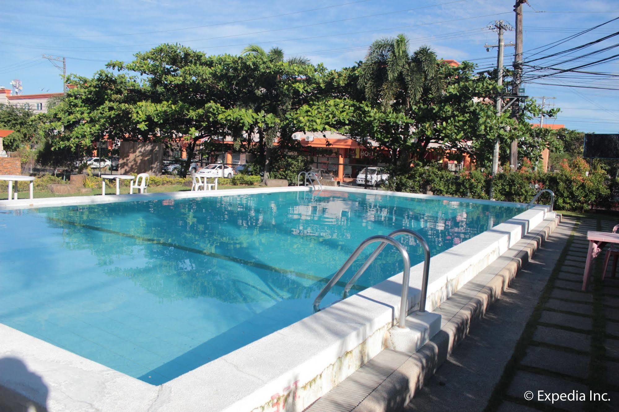 Subic International Hotel Olongapo Kültér fotó